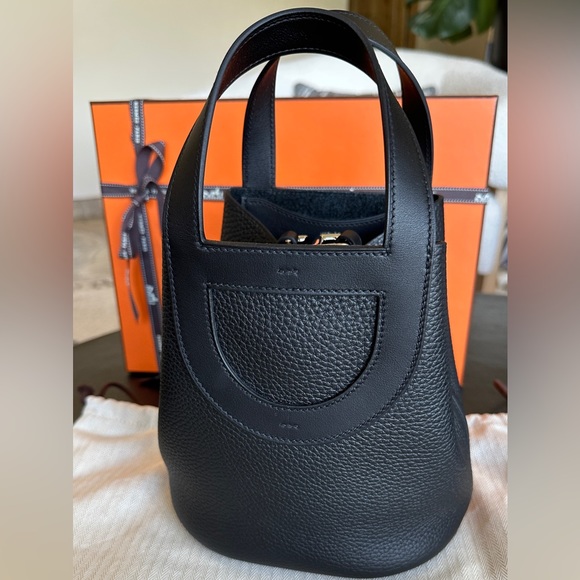 NEW 2023 Authentic Hermes In the Loop 18 Black Taurillon Leather PHW Picotin - Picture 9 of 10